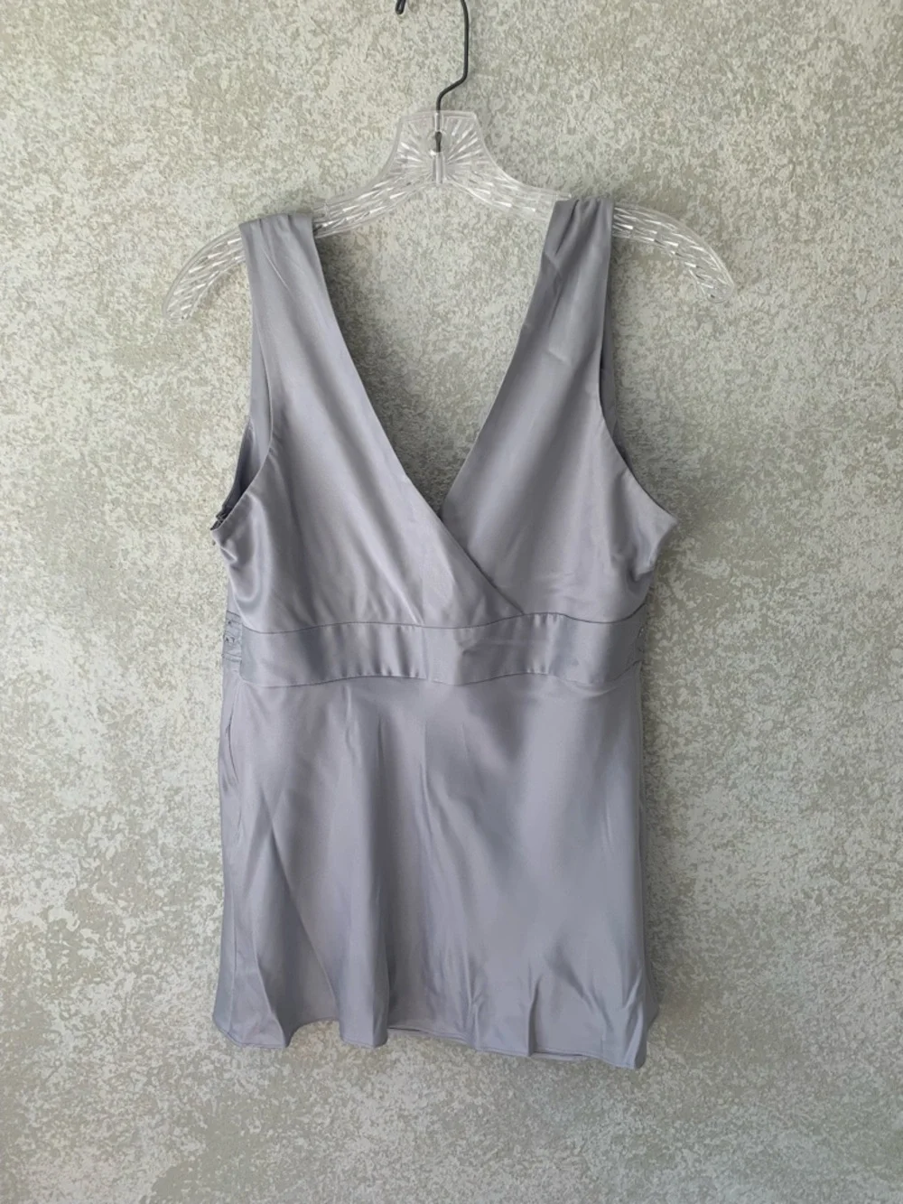 Envision Studio sleeveless neck